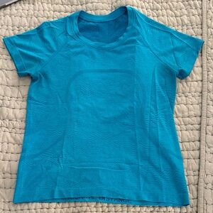 Lululemon Swiftly Tech Crop